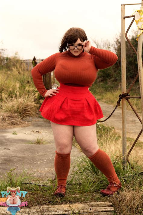 velma huge boobs|Scooby Doo Velma Big Tits Porn Videos 